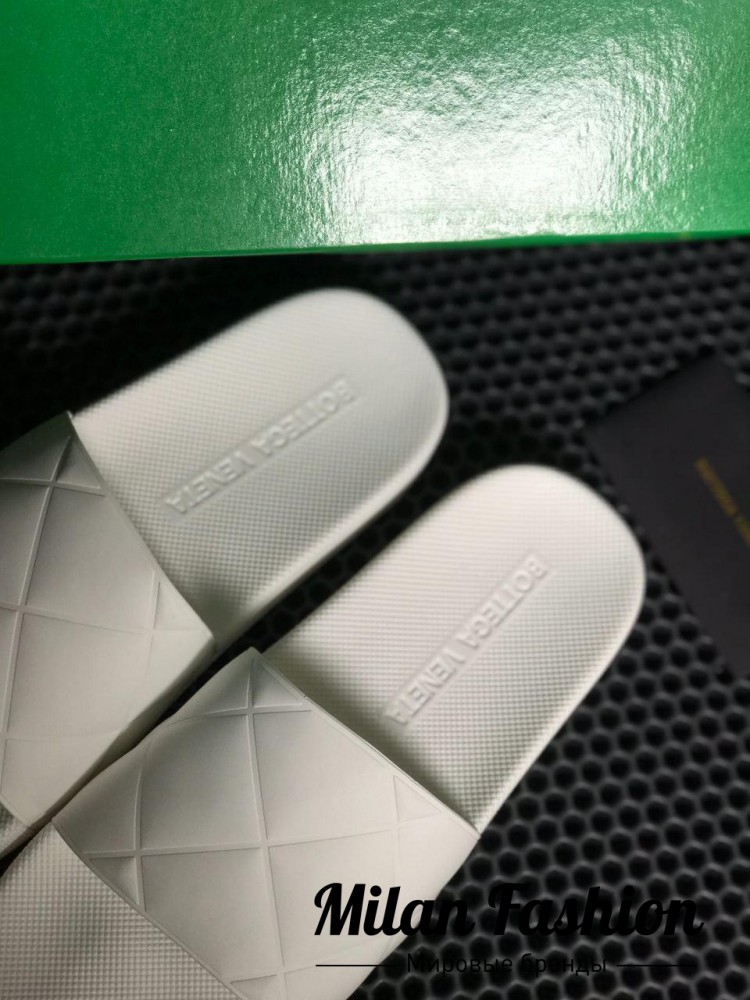 Шлёпанцы  Bottega Veneta V7141. Вид 6