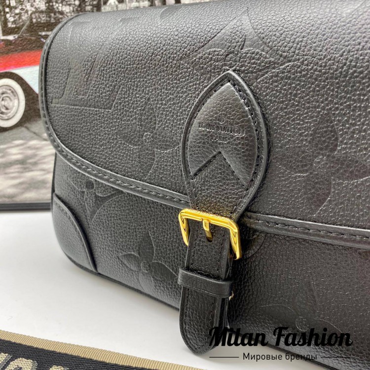 Сумка  Louis Vuitton V33178. Вид 3