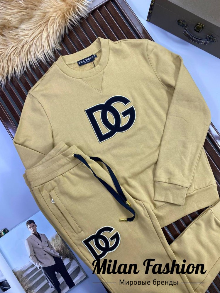 Спортивный костюм  Dolce & Gabbana V14216. Вид 3