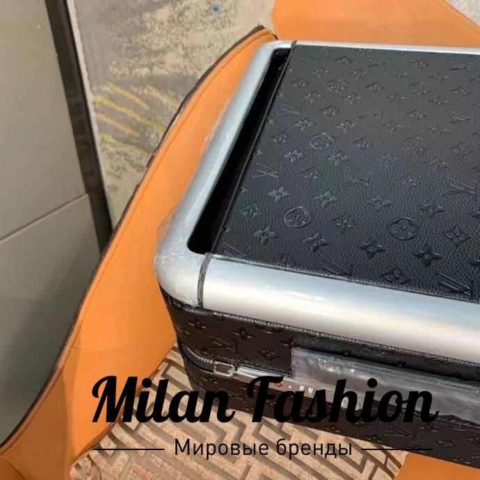 Чемодан  Louis Vuitton V13662. Вид 13
