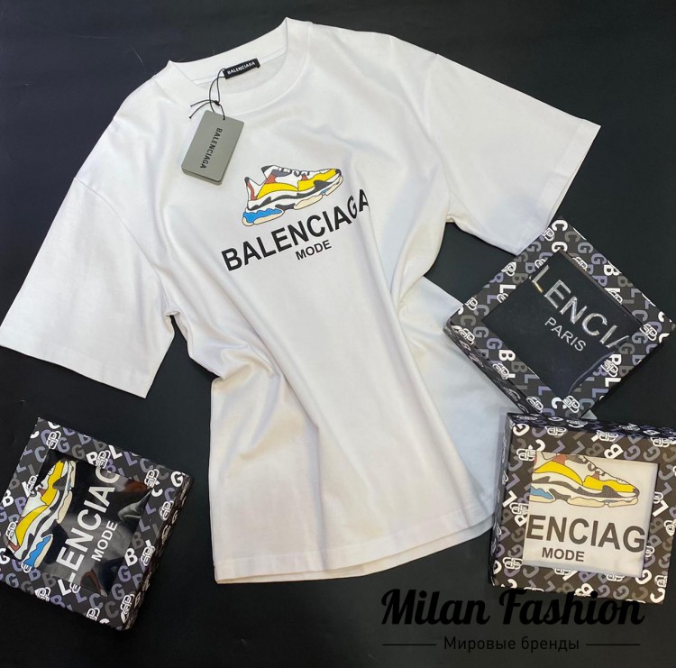 Футболка Balenciaga V6548. Вид 1