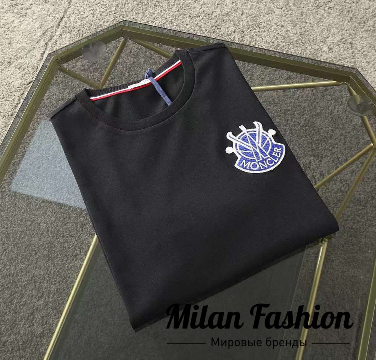 Футболка  Moncler V33490. Вид 5