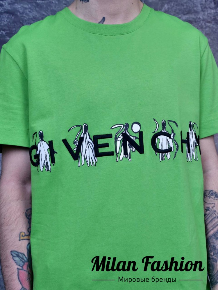 Футболка  Givenchy V113413. Вид 2