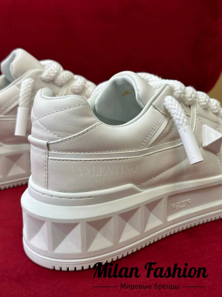 Кроссовки  Valentino V10969. Вид 2