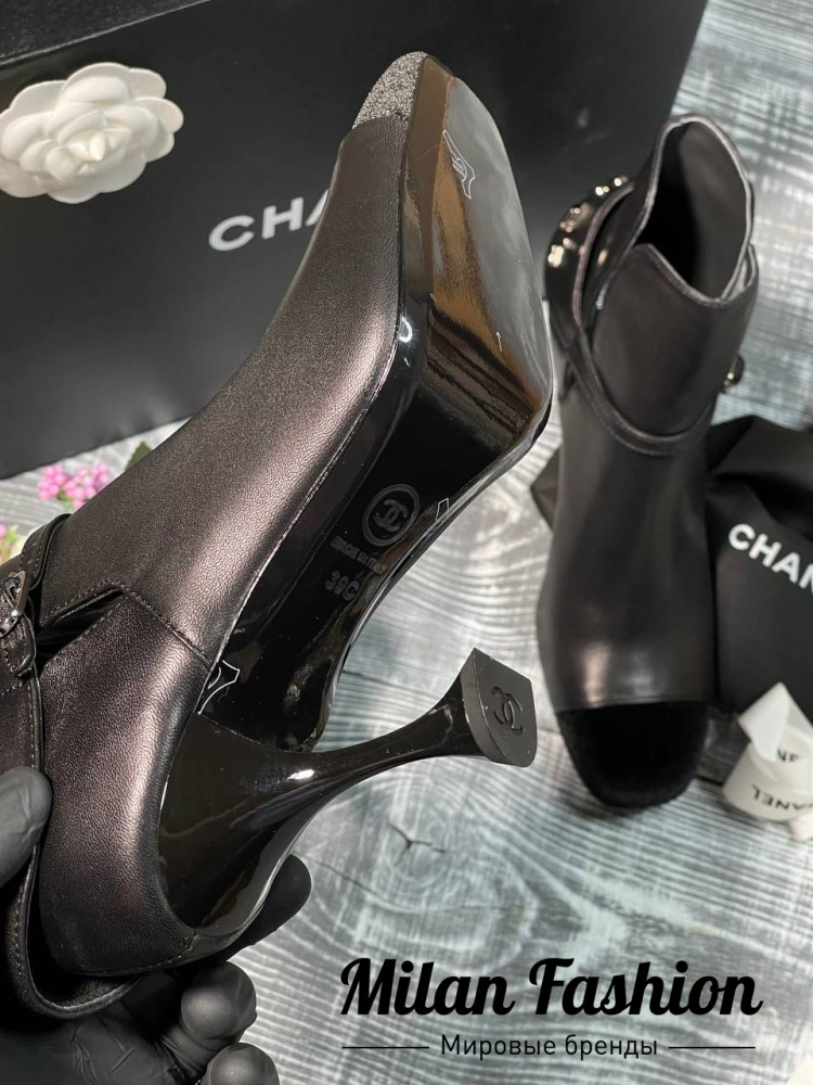 Ботинки  Chanel V10187. Вид 4