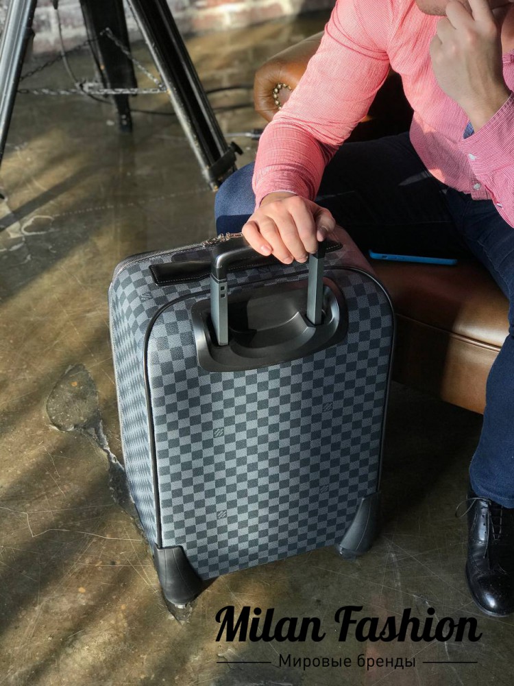 Чемодан  Louis Vuitton v1429. Вид 3
