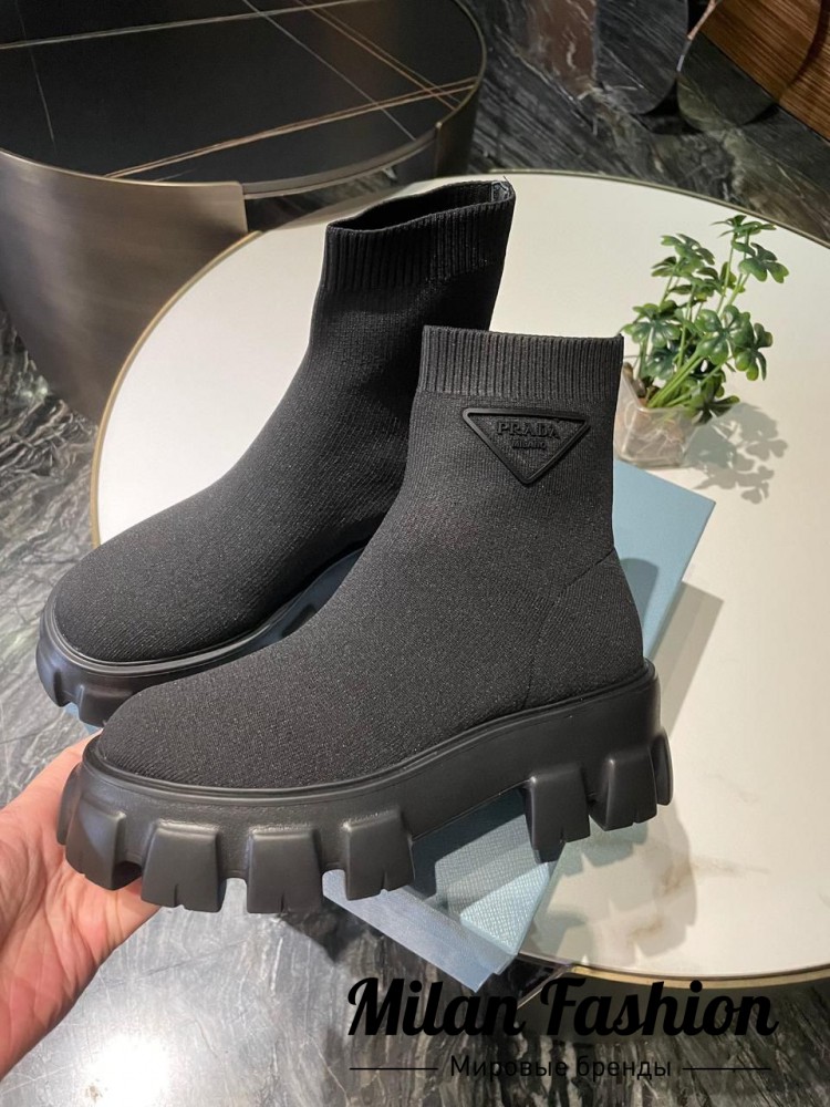 Ботинки  Prada V33574. Вид 1