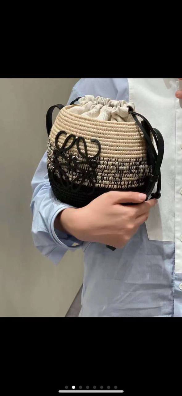 Сумка  Loewe V33019. Вид 3