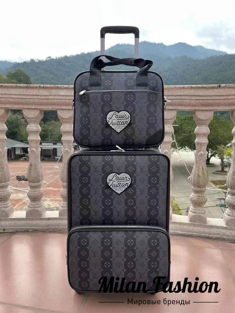Чемодан  Louis Vuitton V31309. Вид 1