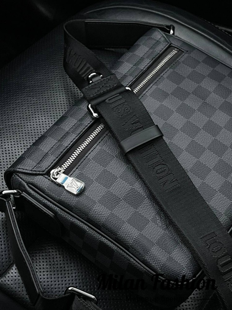 Сумка  Louis Vuitton V33628. Вид 2