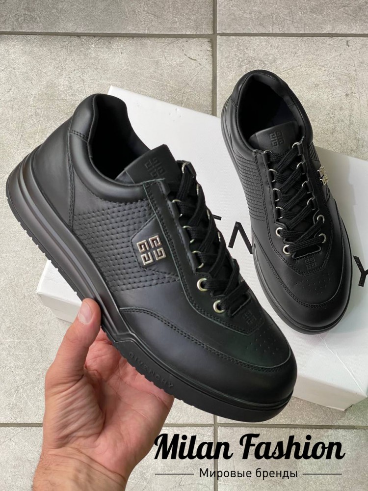Кроссовки  Givenchy V13734. Вид 1