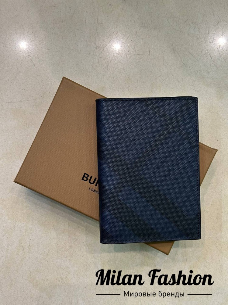 Обложка Burberry V3539. Вид 1