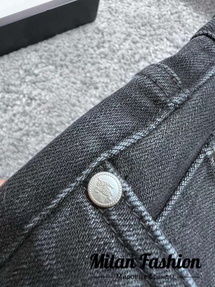 Джинсы  Burberry V33809. Вид 3