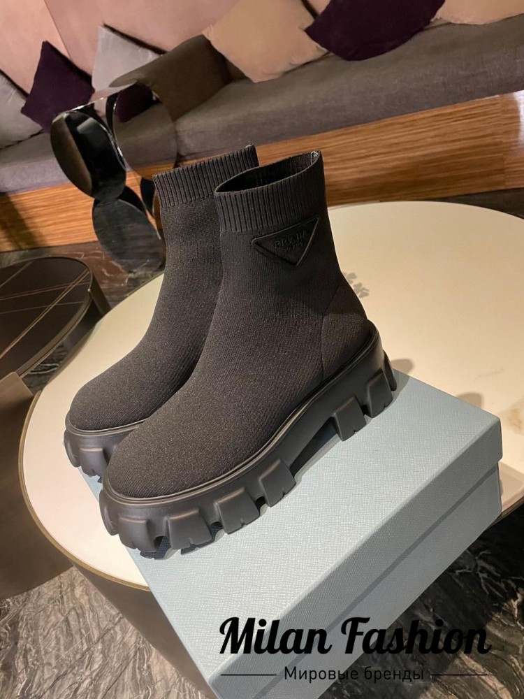 Ботинки  Prada V33574. Вид 2