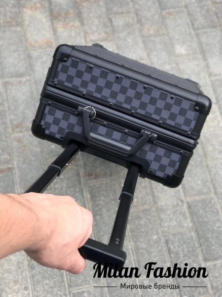 Чемодан  Louis Vuitton V9509. Вид 4