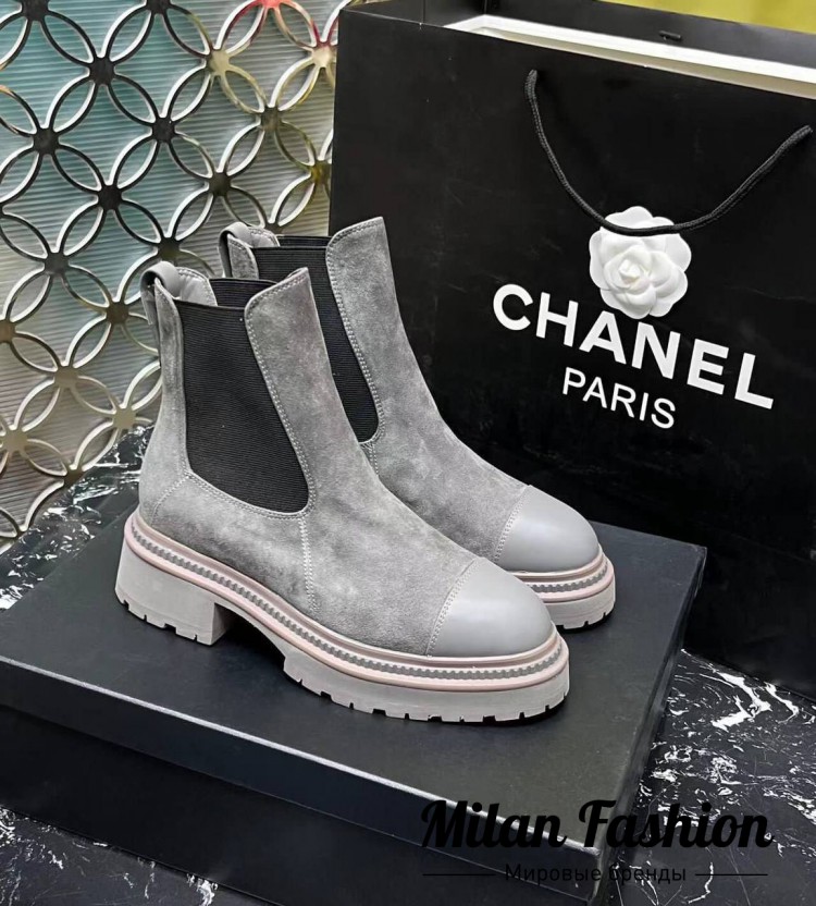 Ботинки  Chanel V13683. Вид 1