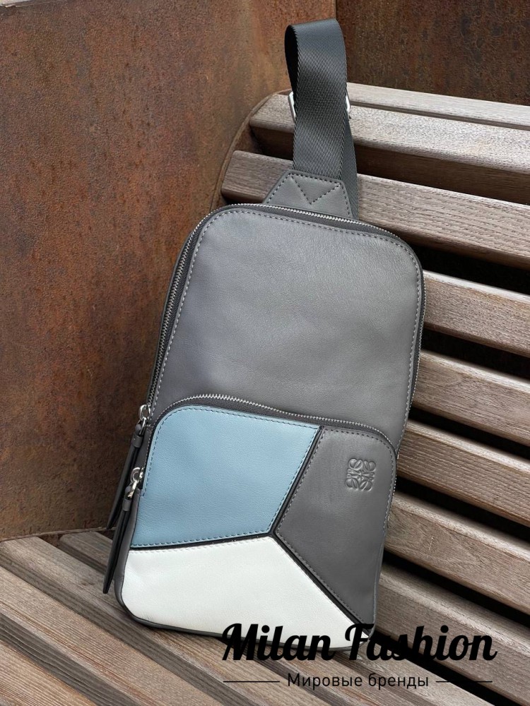 Нагрудная сумка слинг  Loewe V10585. Вид 1