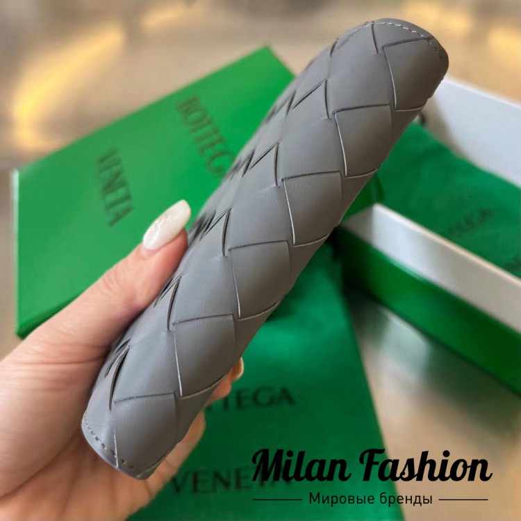 Обложка на паспорт  Bottega Veneta V31733. Вид 2