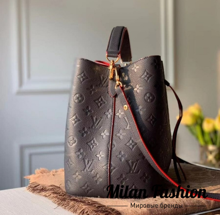 Сумка  NEONOE MM Louis Vuitton v1973. Вид 2