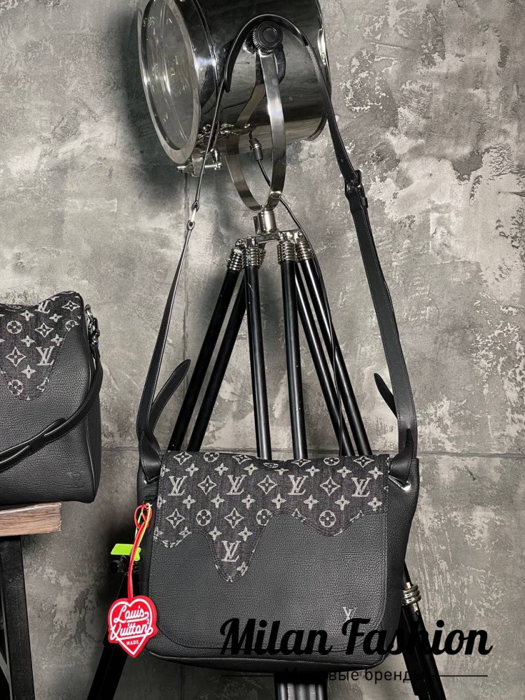 Сумка  Louis Vuitton V11082. Вид 1