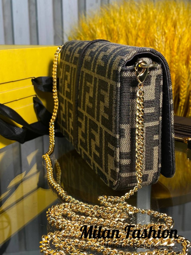 Сумка  Fendi V34555. Вид 5