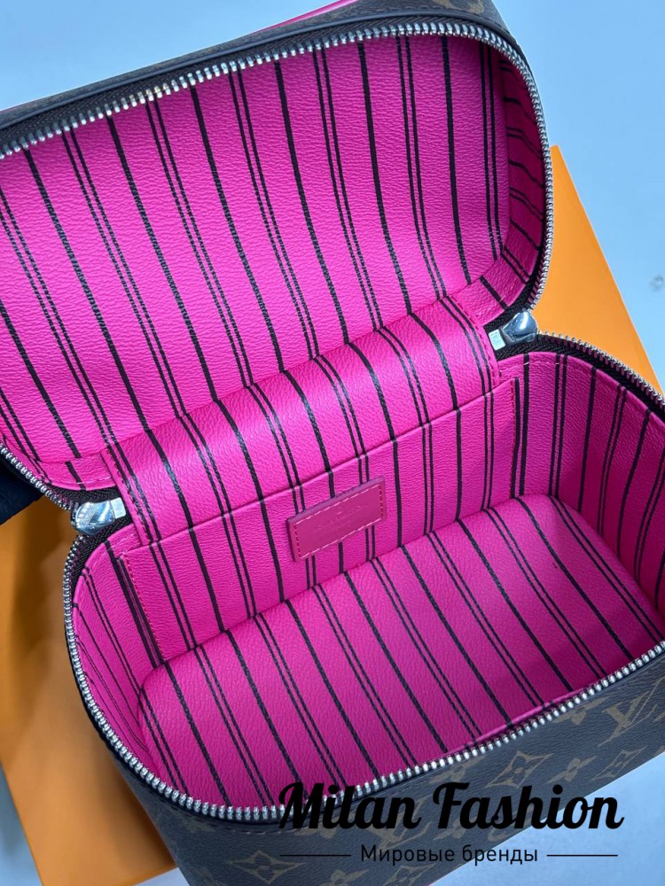 Косметичка  Louis Vuitton V52443. Вид 5