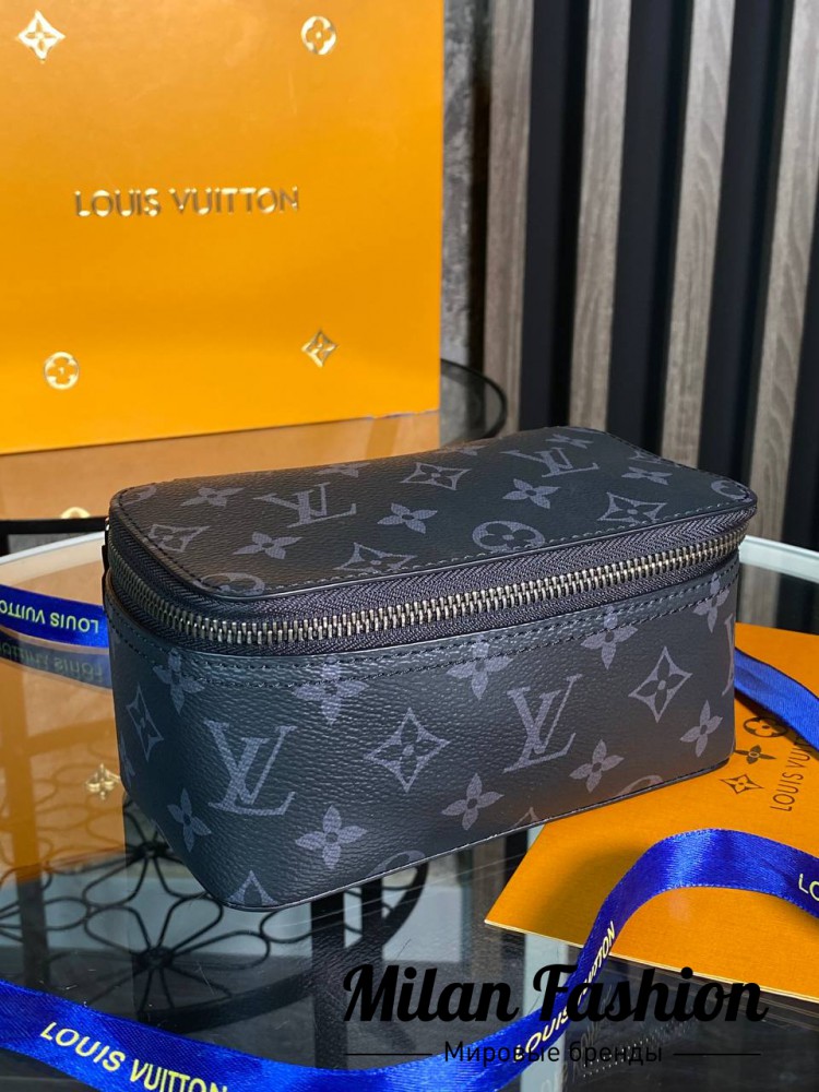 Косметичка  Louis Vuitton V34556. Вид 1