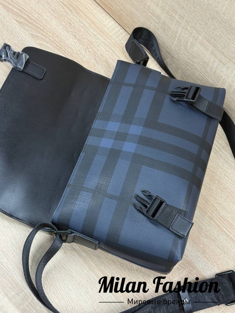 Сумка  Burberry V52441. Вид 4