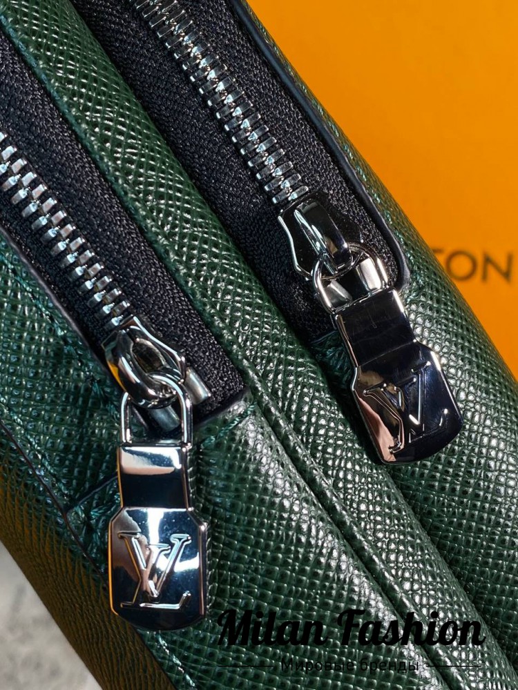Сумка -слинг Avenue  Louis Vuitton V33623. Вид 5