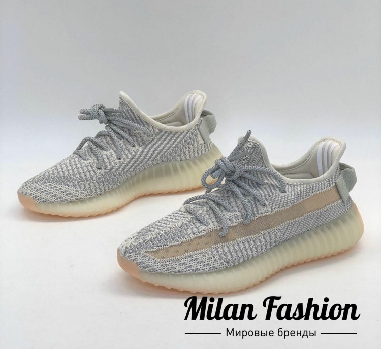 Кроссовки Adidas Yeezy Boost v1874. Вид 1