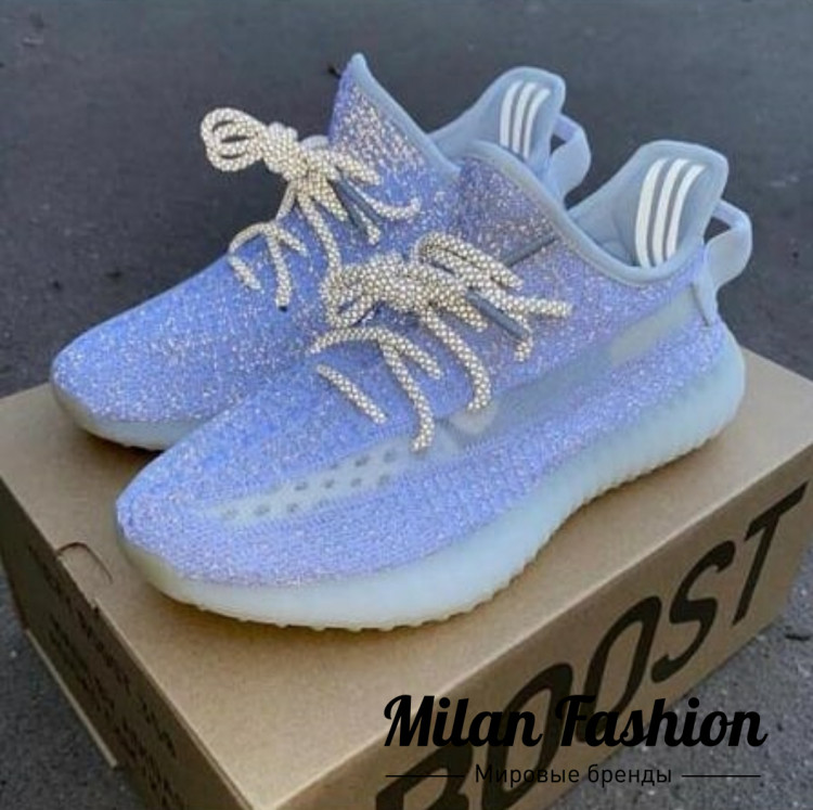 Кроссовки  Adidas Yeezy Boost v1877. Вид 1