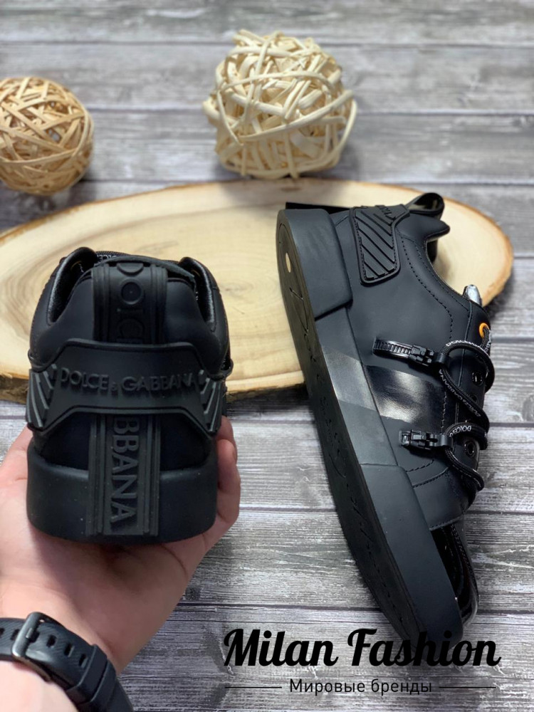 Кроссовки Dolce & Gabbana V2943. Вид 4