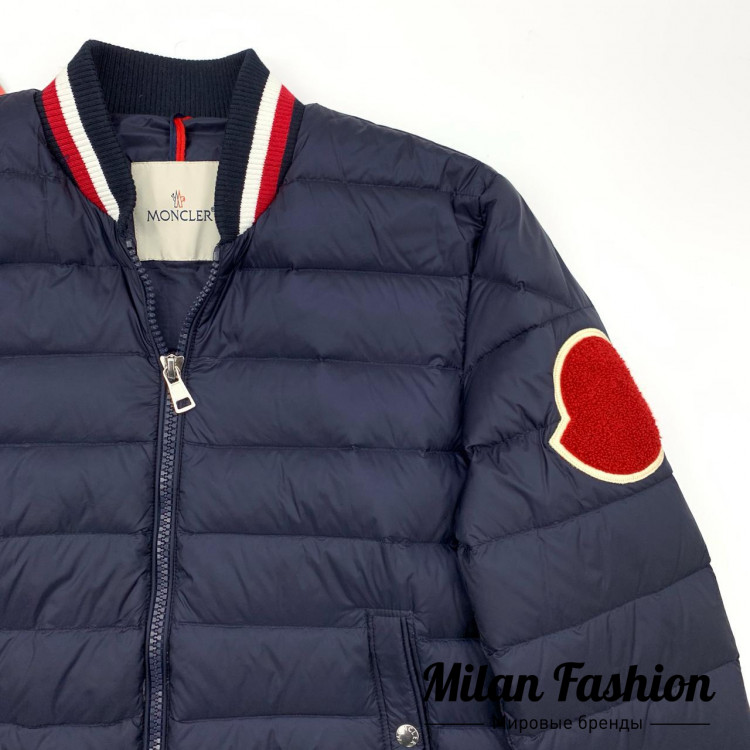 Куртка Moncler V4400. Вид 3