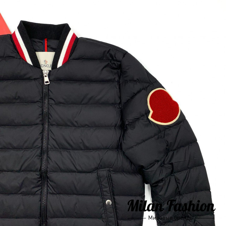 Куртка Moncler V4401. Вид 2