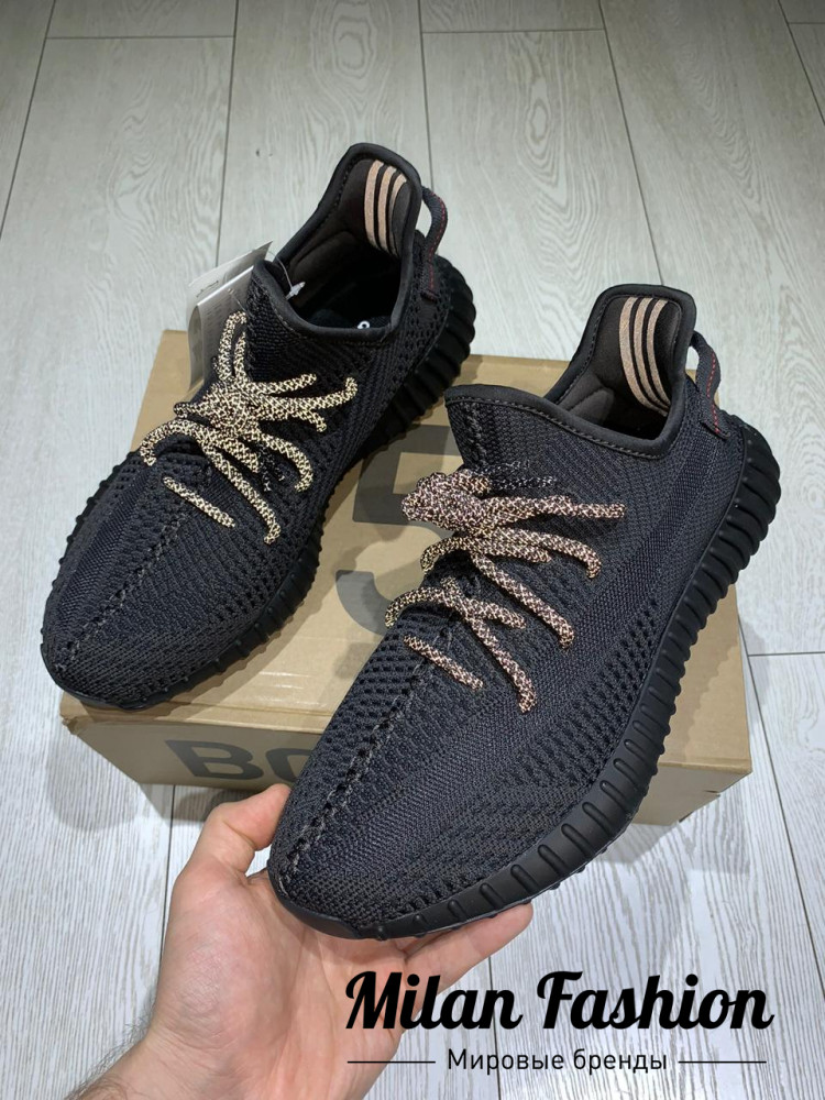 Кроссовки Adidas Yeezy Boost V4701. Вид 1