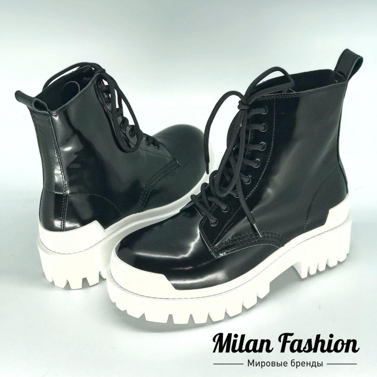 Ботинки Balenciaga V5948. Вид 1