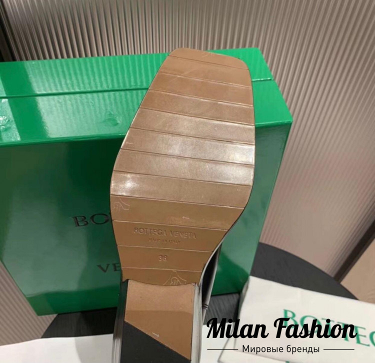 Ботинки Bottega Veneta V6027. Вид 4