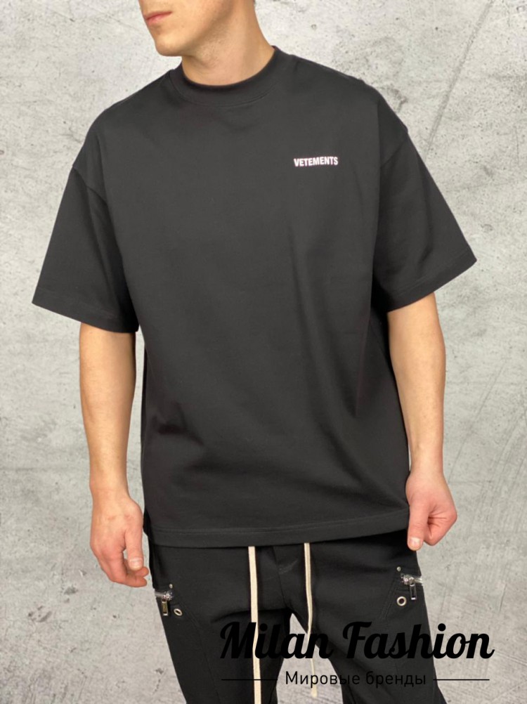 Футболка VETEMENTS … V6497. Вид 1