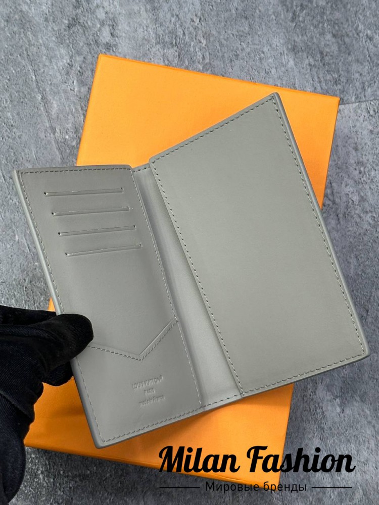 Обложка на паспорт  Louis Vuitton V52466. Вид 2