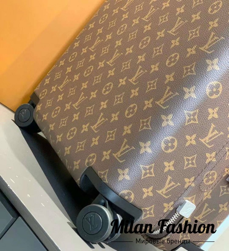 Чемодан  Louis Vuitton V33599. Вид 6