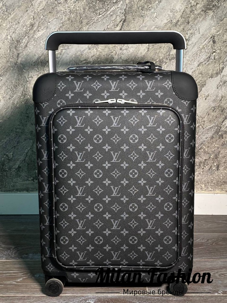 Чемодан  Louis Vuitton V52120. Вид 1