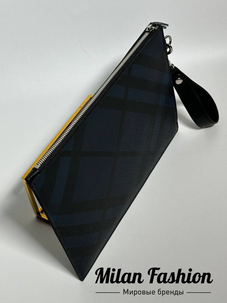 Папка  Burberry V35790. Вид 2