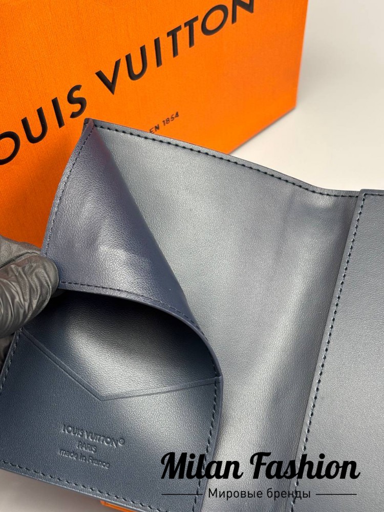 Обложка на паспорт  Louis Vuitton V52361. Вид 4