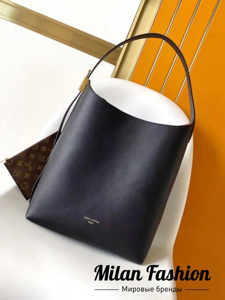 Сумка  Low Key Hobo Louis Vuitton V33584. Вид 1