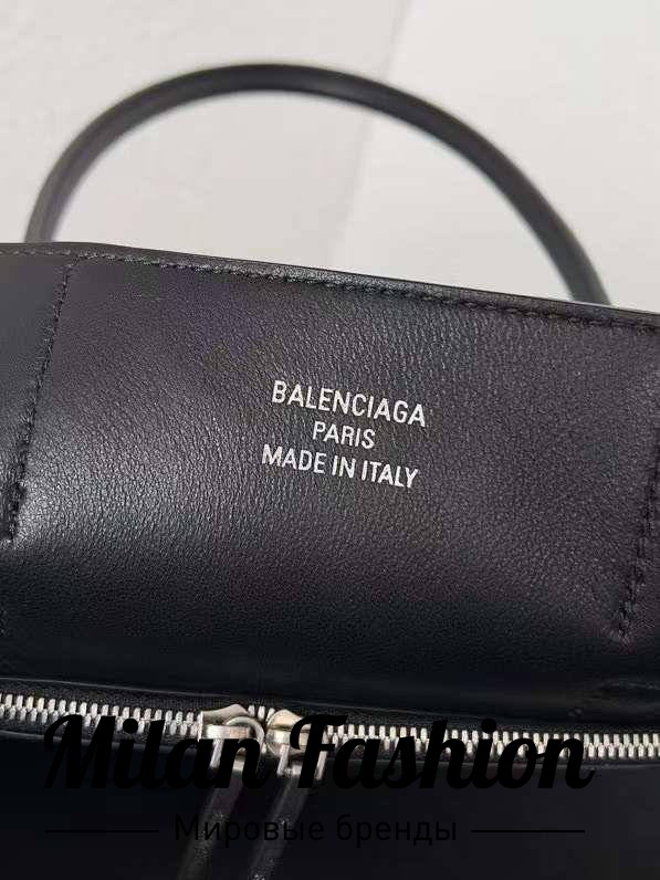 Сумка  Balenciaga V33603. Вид 5