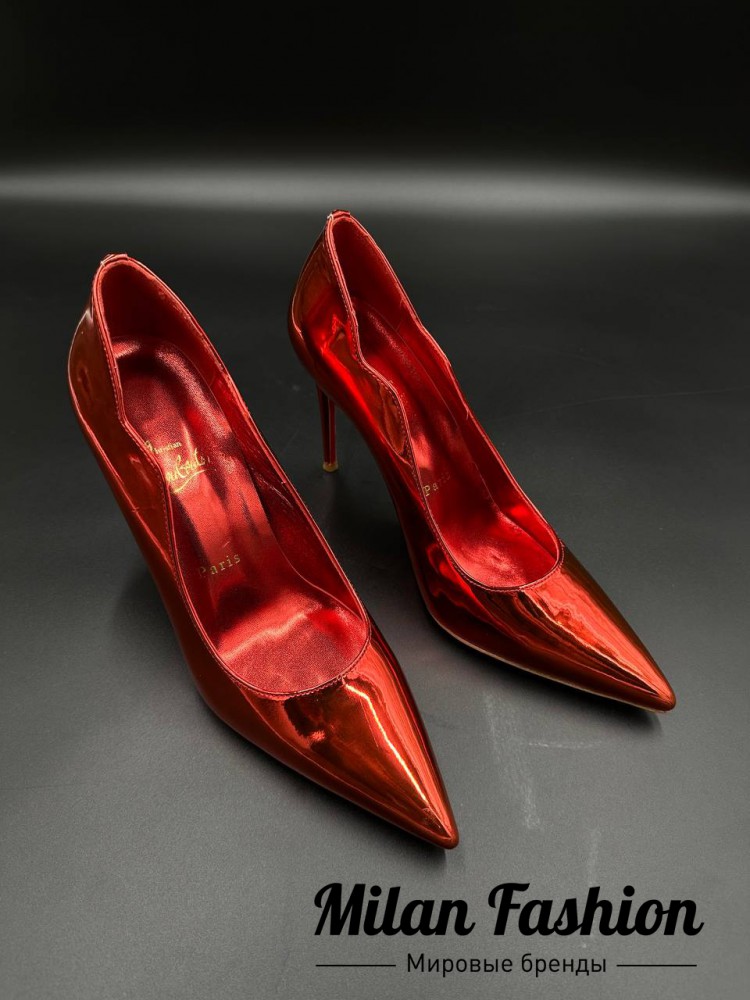 Туфли  Christian Louboutin V33605. Вид 2