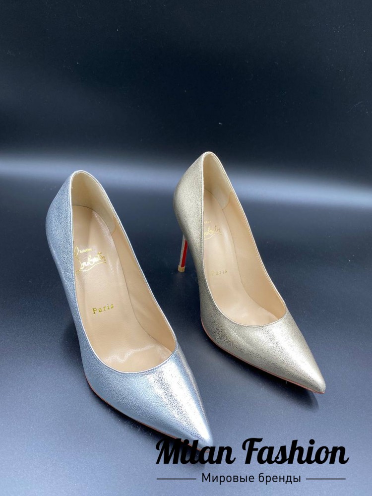 Туфли  Christian Louboutin V33595. Вид 2