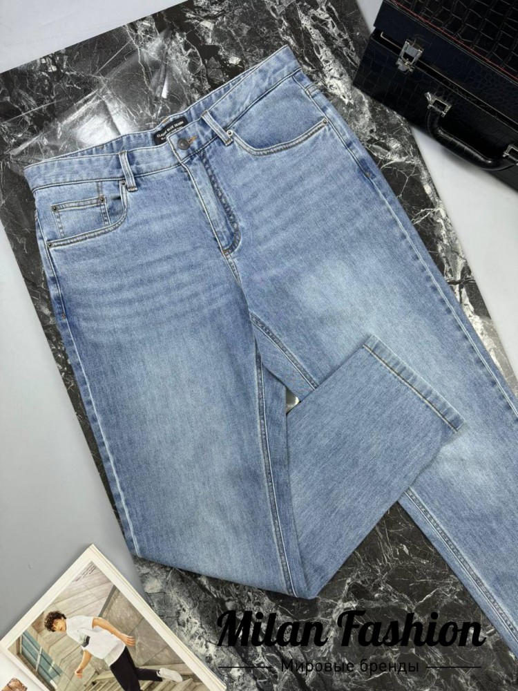 Джинсы  ZEGNA V33442. Вид 1