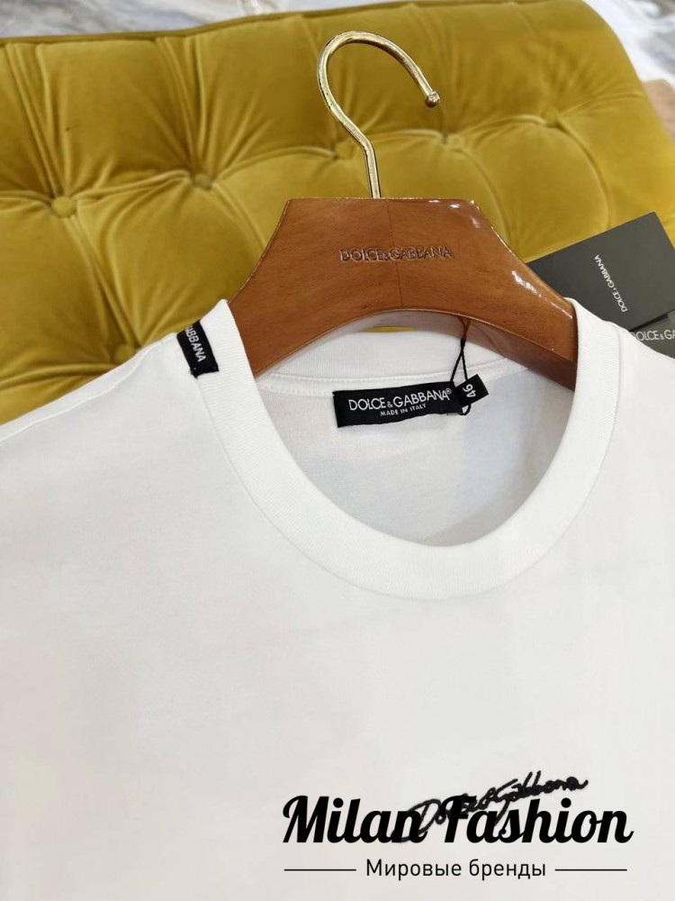 Футболка  Dolce & Gabbana V52324. Вид 2