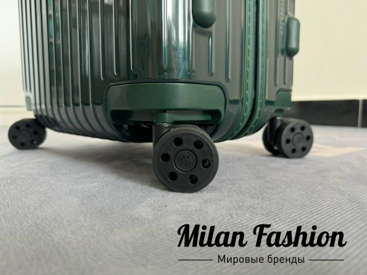 Чемодан Rimova  … V25467. Вид 4
